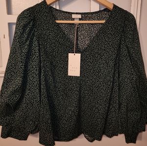 Women’s Blouse NWT